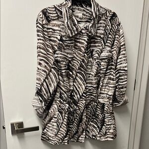 Kenneth Cole Black and White lined Shirt/ Jacket